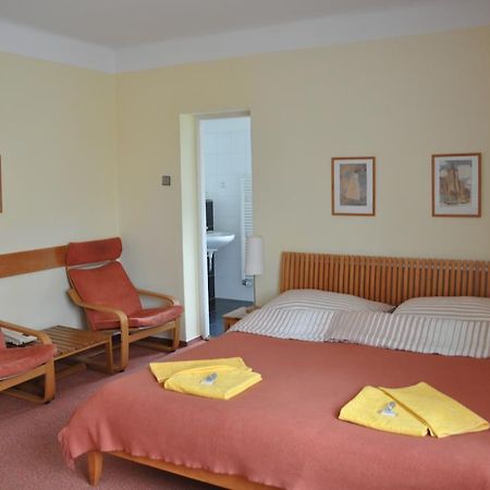 Lida Guest House Prag Exterior foto