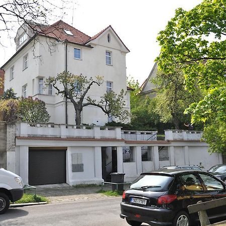 Lida Guest House Prag Exterior foto